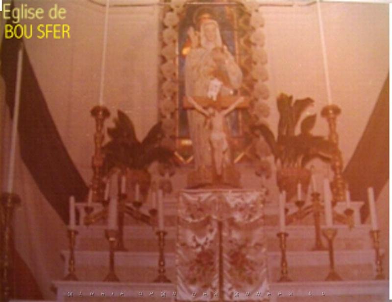BOUSFER ANNEES 50 L EGLISE ET SON INTERIEUR.JPG